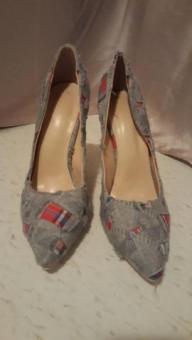 Party Heels (Size 9)