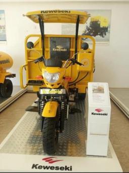 Moto Kaweseki Sisterna