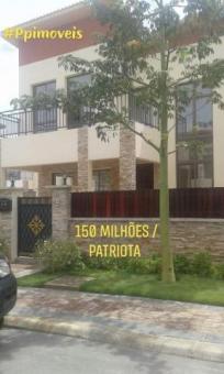 Casa à venda 