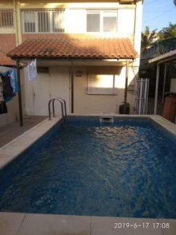 Vivenda T4 com Piscina no Alvalade