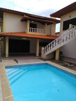 Condomínio Mirantes de Talatona, T5 com piscina